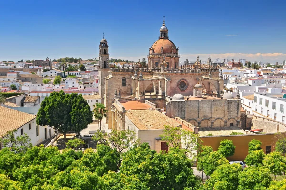 Administradores de Fincas en Jerez: Precios y Guía 2026