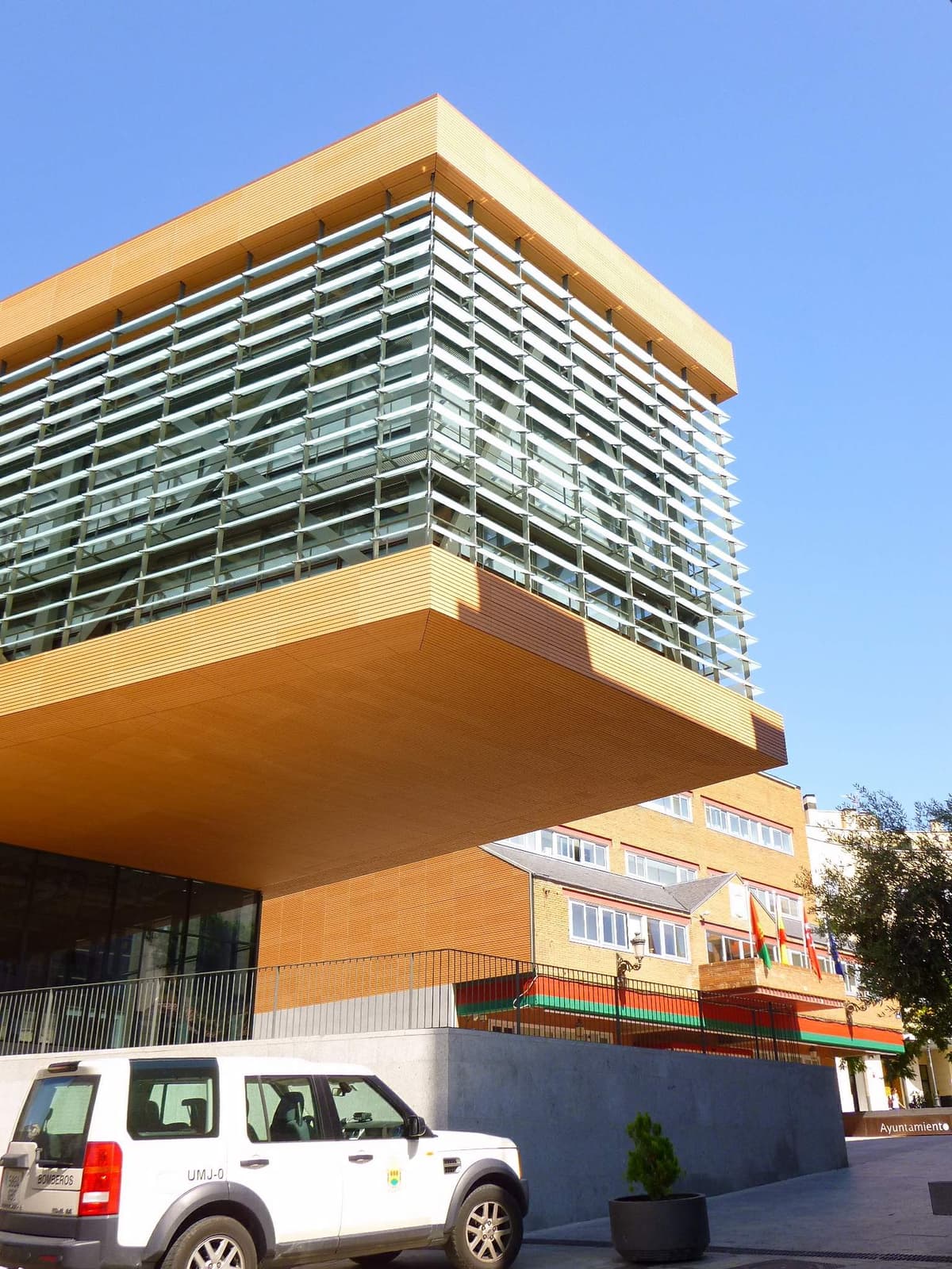 Administradores de Fincas en Alcorcón: Guía y Directorio 2026